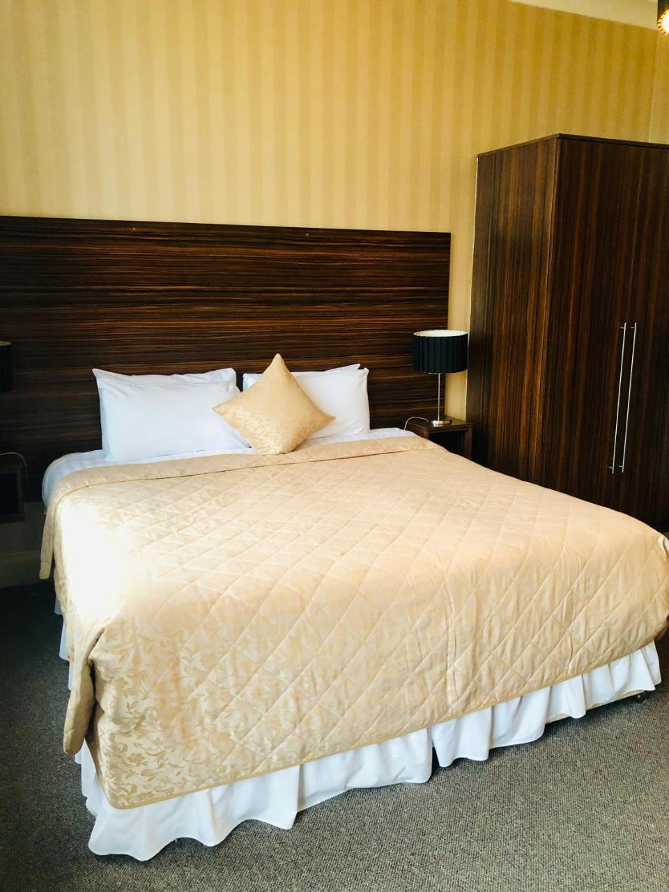 The Ocean View Hotel ボーンマス エクステリア 写真